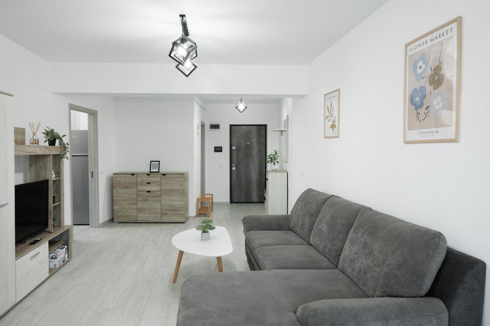 Exclusive Ultracentral Apartments And Studios #Enescu#Universitatii#Сучеава Екстериор снимка
